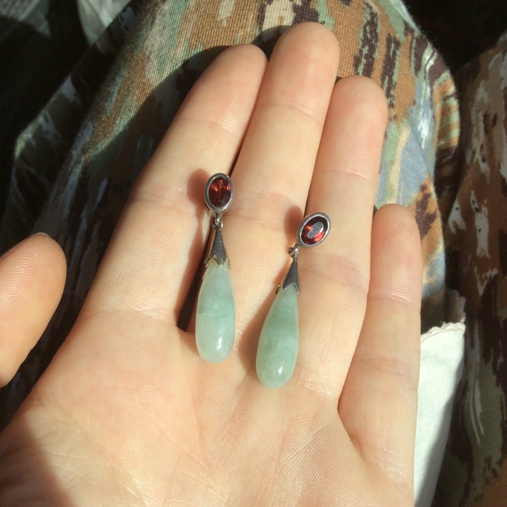 SOLD Green Stone Real Silver Earring Garnet - Picture 1 of 7
